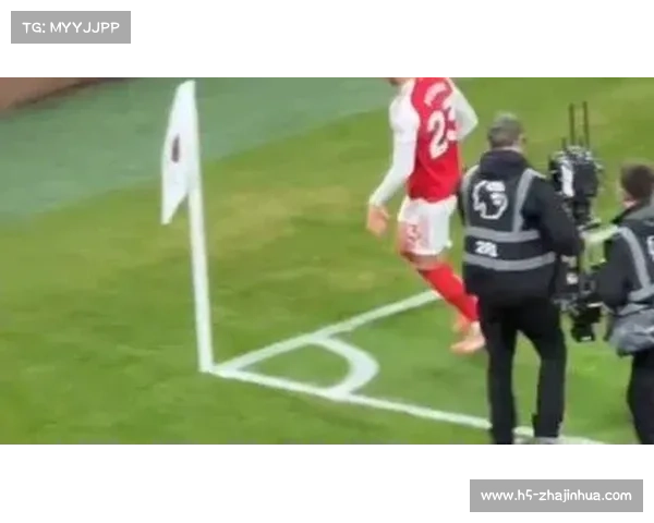 萨卡边路1v2突破传中,赖斯后插上头球破门瞬间 萨卡边路1v2突破传中,赖斯后插上头球破门瞬间